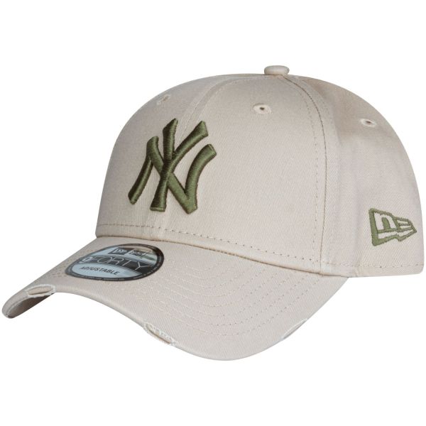 New Era 9Forty Strapback Cap - DISTRESSED NY Yankees beige