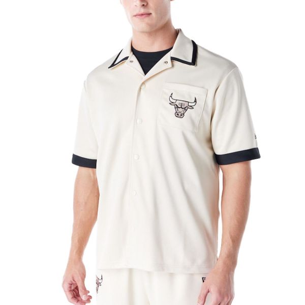 New Era NBA Bowling Shirt - Chicago Bulls beige