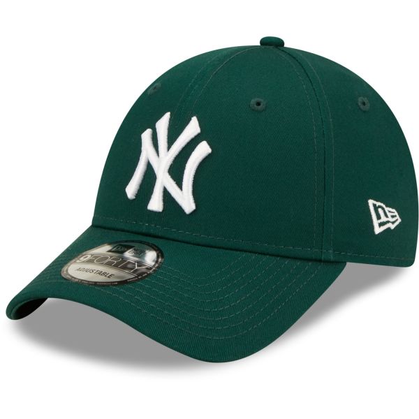 New Era 9Forty Strapback Cap - New York Yankees dark green