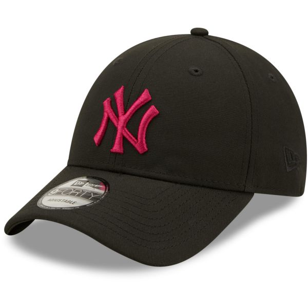 New Era 9Forty Strapback Cap - New York Yankees black pink