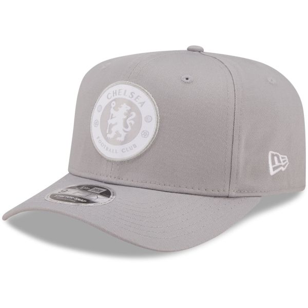 New Era 9Fifty Stretch Snap Cap - ESSENTIAL FC Chelsea gris