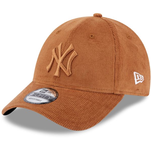 New Era 9Forty Strapback Cap CORD New York Yankees brun