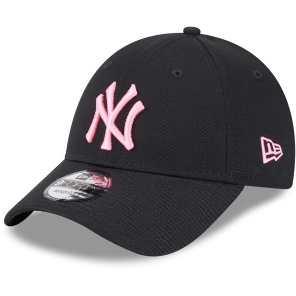 New Era 9Forty Strapback Cap - NEON New York Yankees noir