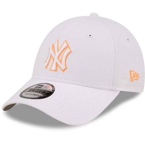 New Era 9Forty Strapback Cap - OUTLINE New York Yankees