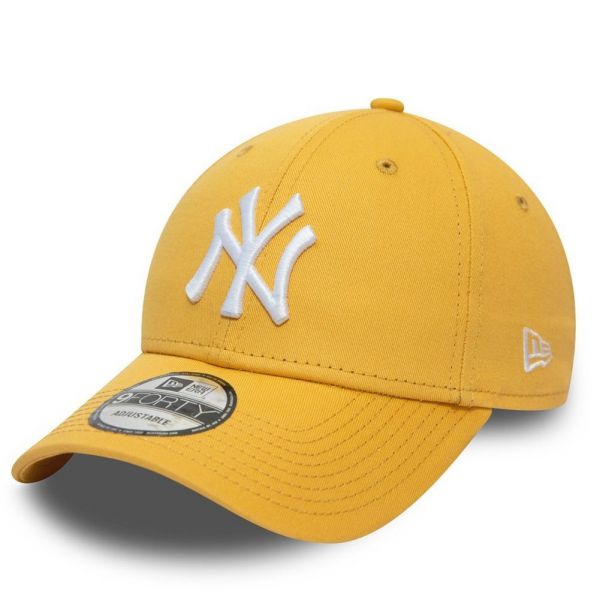 New Era 9Forty Strapback Cap - New York Yankees gold